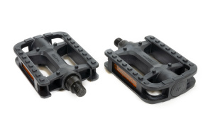 Педали TRIX CLASSIC пластиковые, 112x78мм, резьба 1/2" с шипами черн фото 130751